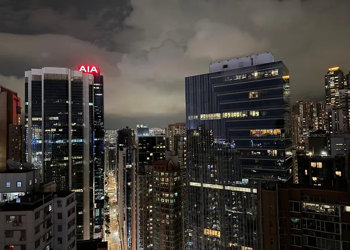 Twenty One Whitfield Aparthotel Hong Kong